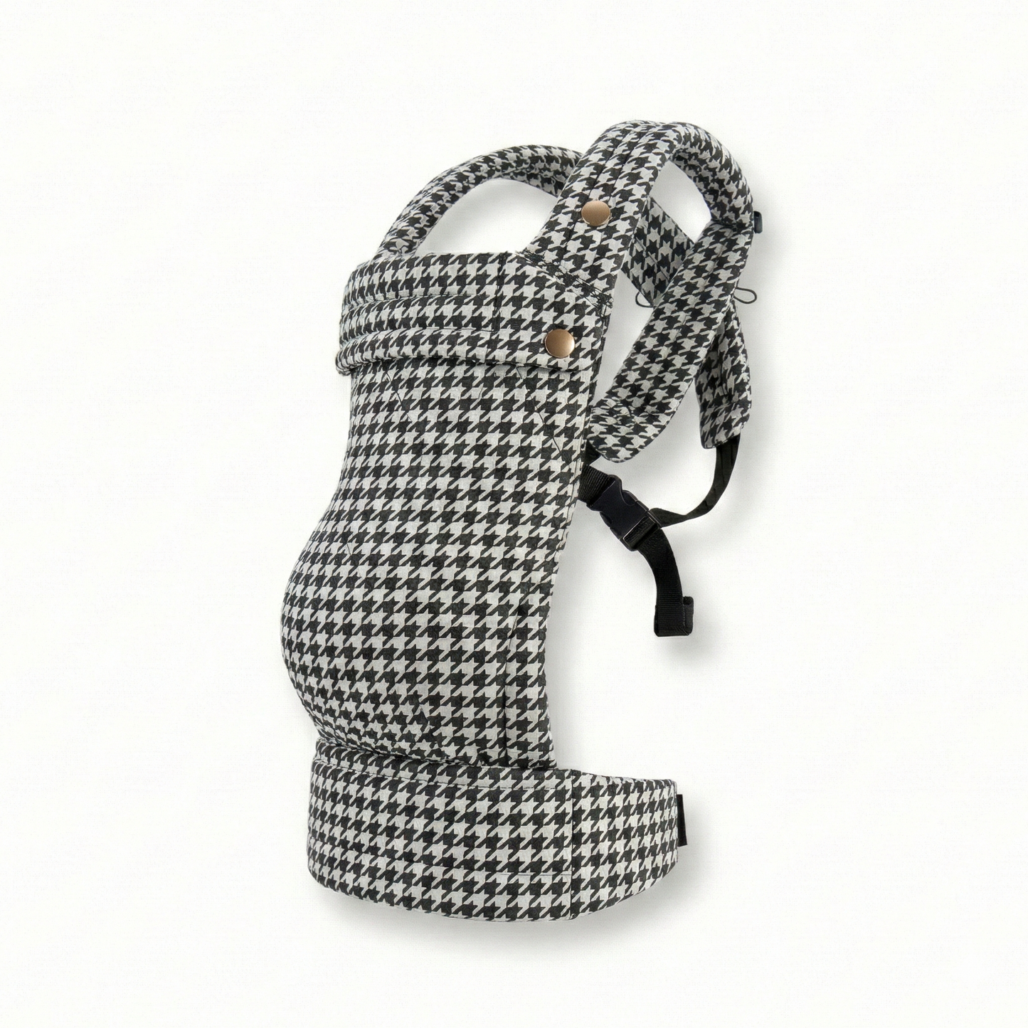 The Neirah Buckle Carrier