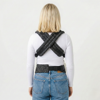 The Neirah Buckle Carrier