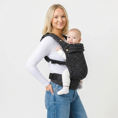 The Neirah Buckle Carrier