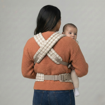 The Neirah Buckle Carrier