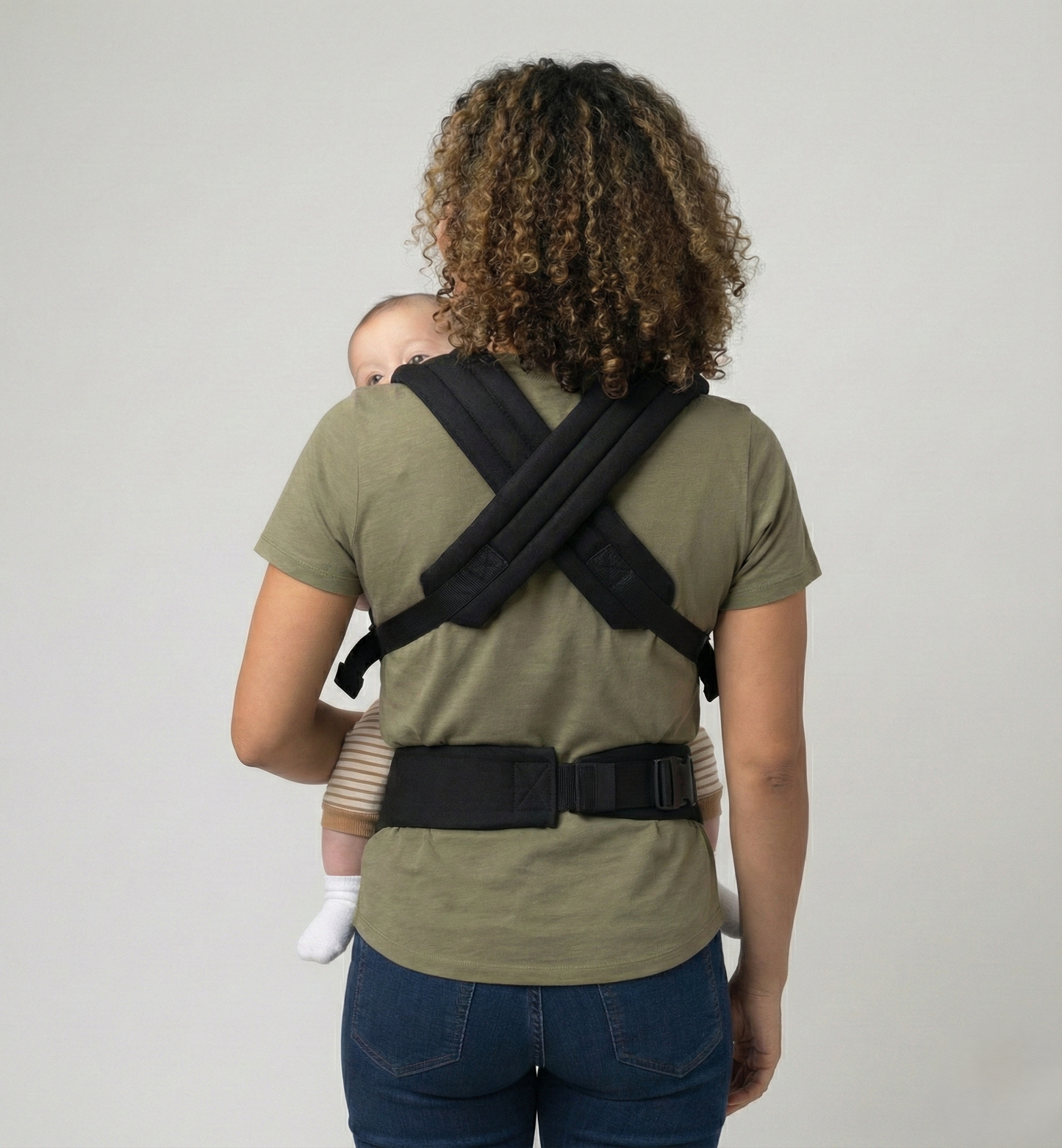 The Neirah Buckle Carrier