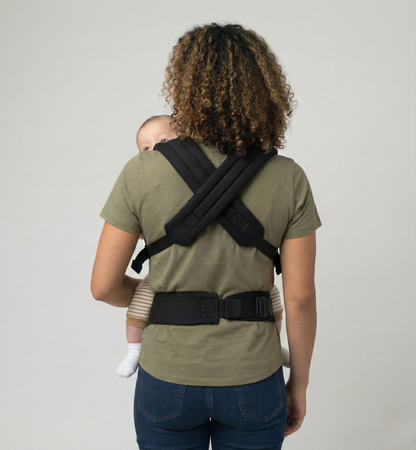 The Neirah Buckle Carrier