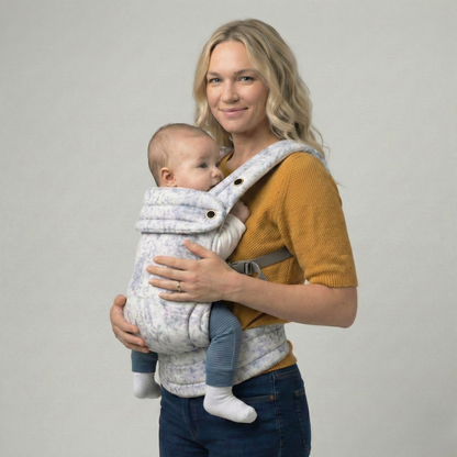 The Neirah Buckle Carrier